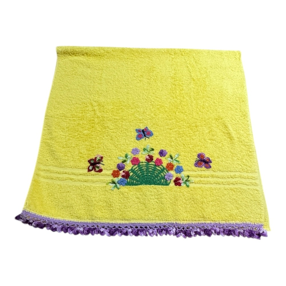 VTG Yellow Crochet Trim Bath Towel Butterfly Flower Basket Embroidery Bath Decor